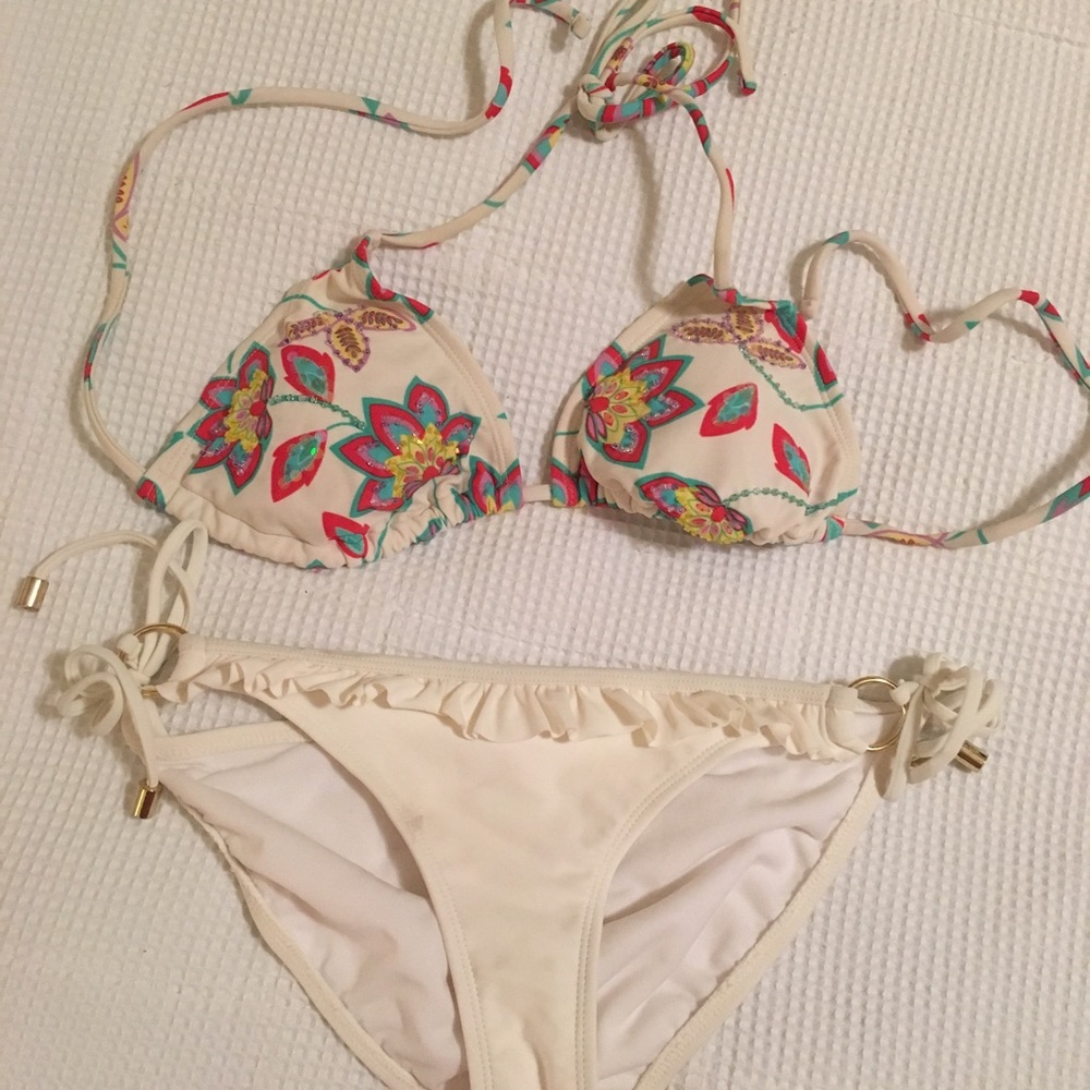 Xhileration Sequin string bikini bathing suit top